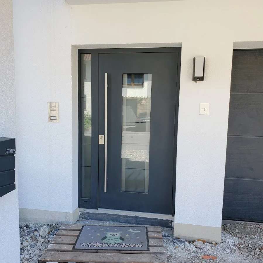 Inotherm Exclusiv, anthrazit, Neubau mit Seitenteil links