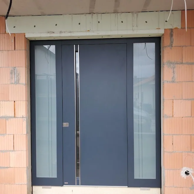 Pirnar, DB 703 mit beidseitigen Seitenteilen, Neubau