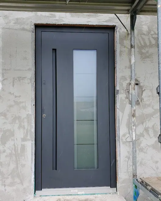 Inotherm AGE-Serie in RAL 7016 Anthrazitgrau