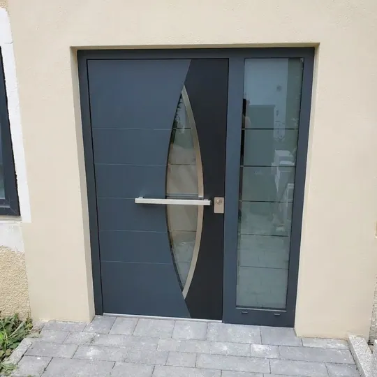 Inotherm Exclusiv, anthrazit, elliptischer Glasausschnitt, Seitenteil